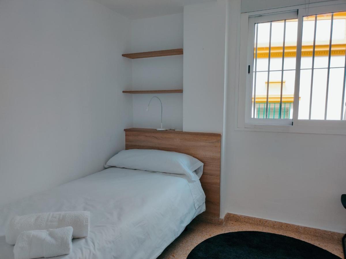 דירות סביליה Casa Hiniesta.Amplia Y Luminosa.Perfecta Familias! מראה חיצוני תמונה